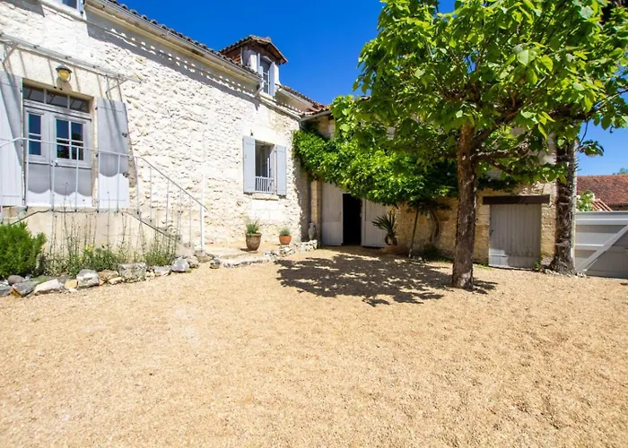 La Maison De Lolo Et Marco Nyaraló